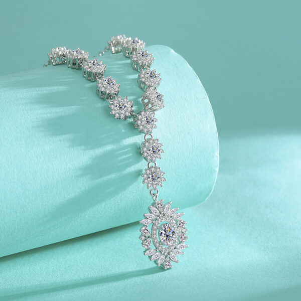 925 Sterling Silver Moissanite Sunflower Pendant Necklace