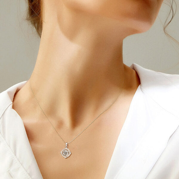 4 Moissan Diamond Silver Necklace Women Windmill