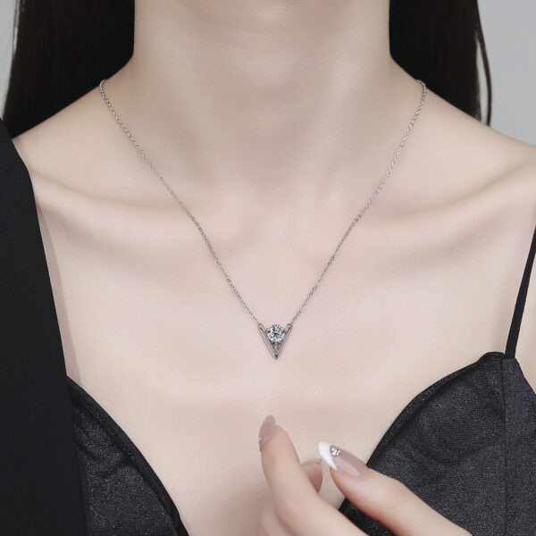 925 Silver V-Shaped Moissanite Necklace